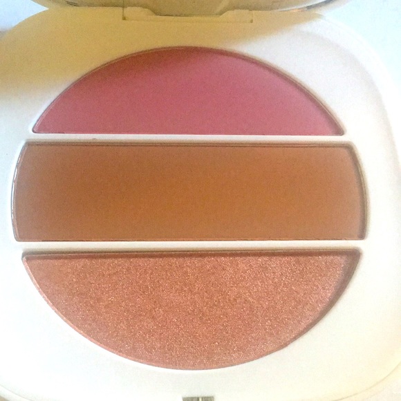 Marc Jacobs omega X three palette - Picture 1 of 8